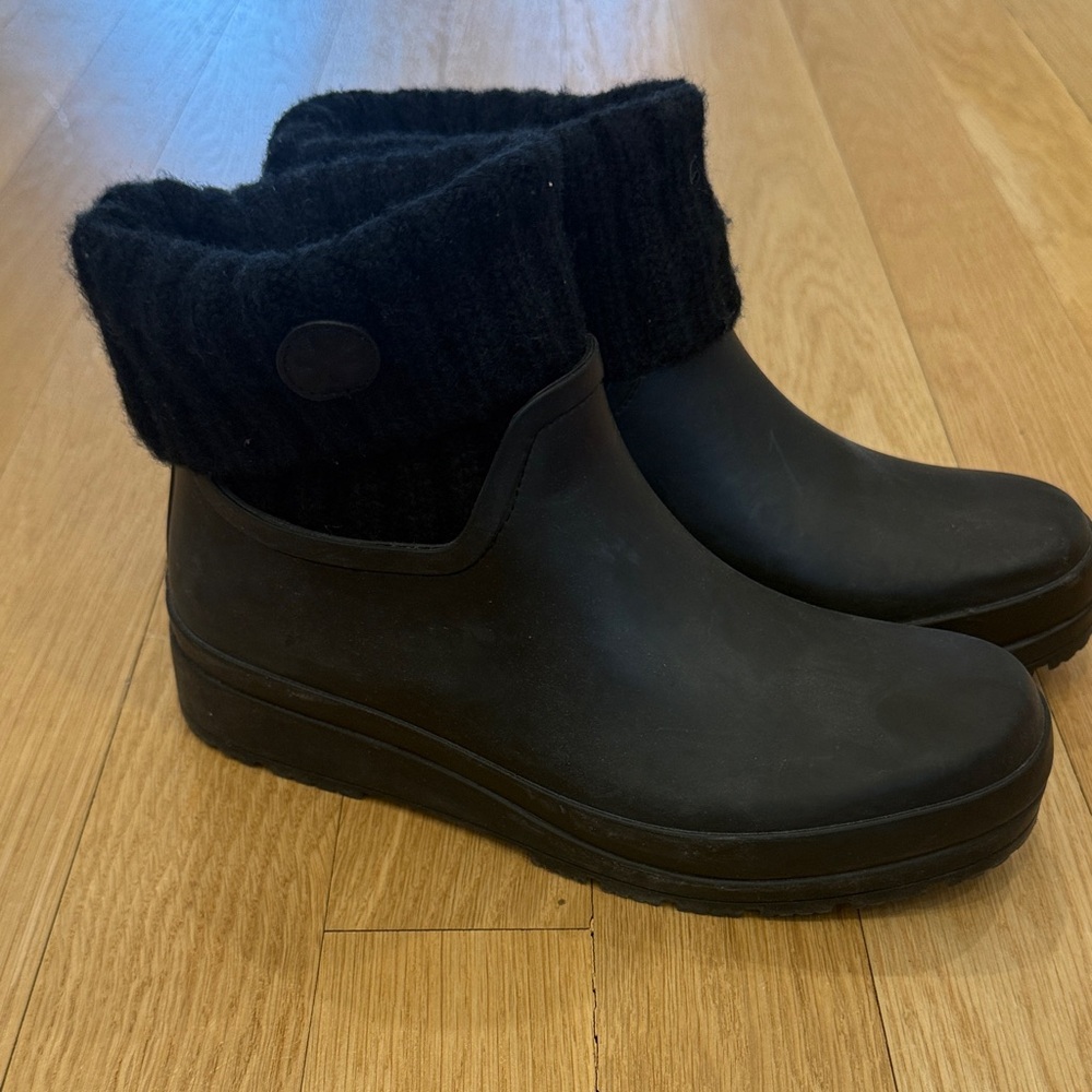 Women's Black Ankle Rain Boots